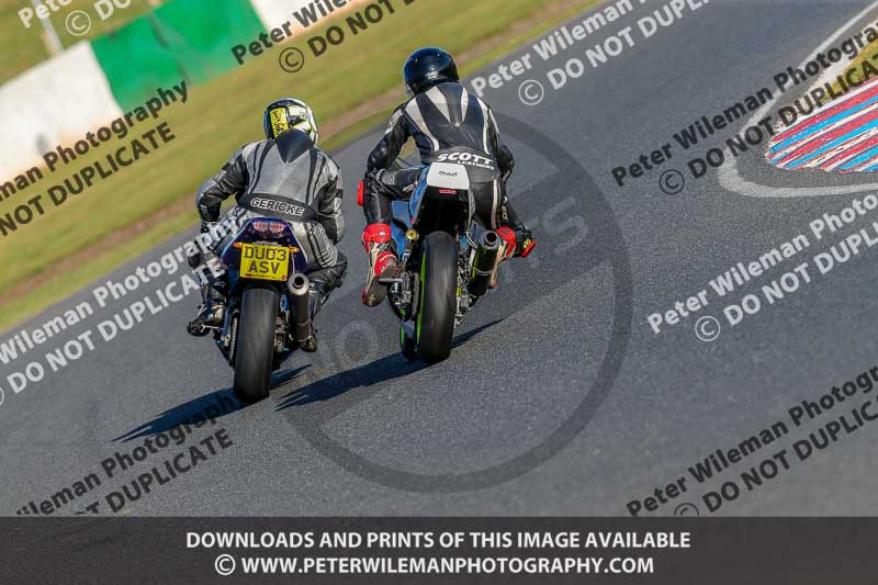 PJM Wedding Photography;enduro digital images;event digital images;eventdigitalimages;mallory park;mallory park photographs;mallory park trackday;mallory park trackday photographs;no limits trackdays;peter wileman photography;racing digital images;trackday digital images;trackday photos